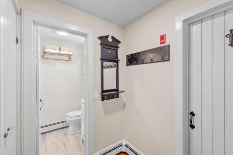 26 Vineyard View Lane Mashpee MA 02649