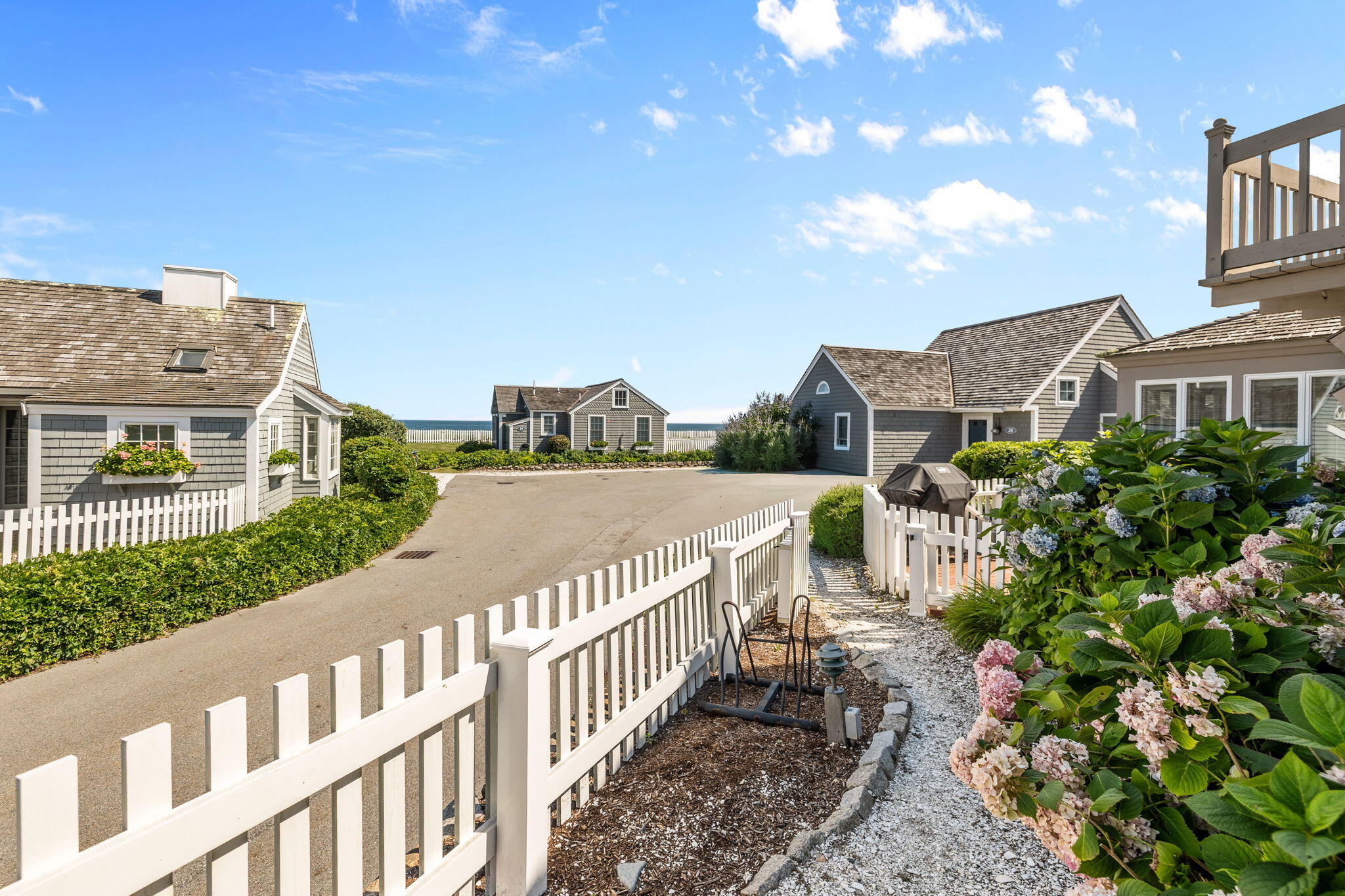 26 Vineyard View Lane Mashpee MA 02649