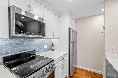 26 Vineyard View Lane Mashpee MA 02649