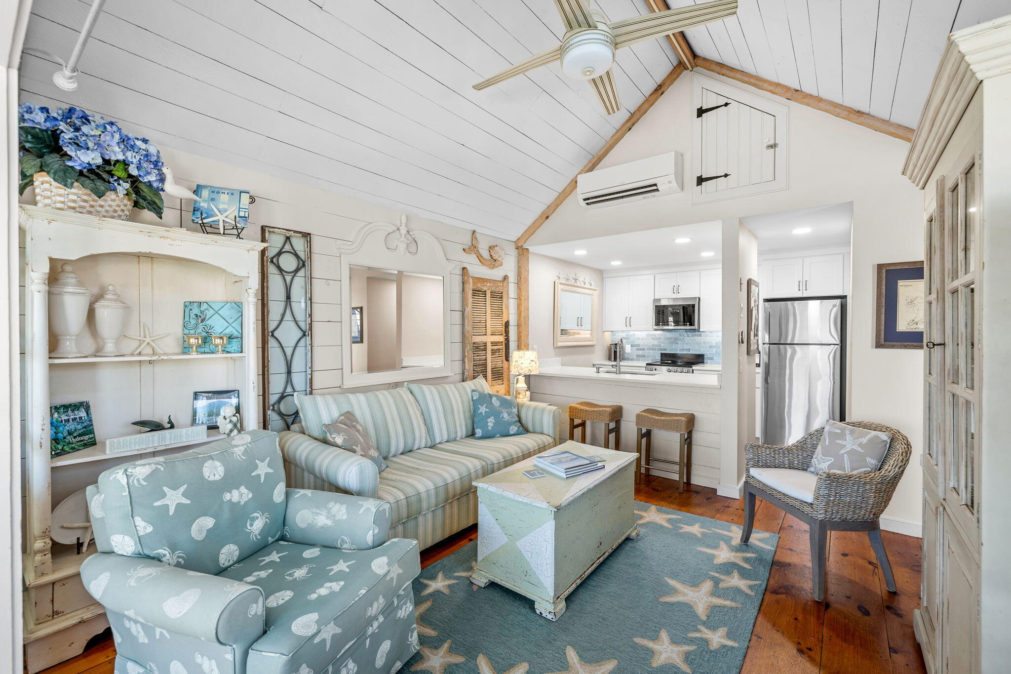 26 Vineyard View Lane Mashpee MA 02649