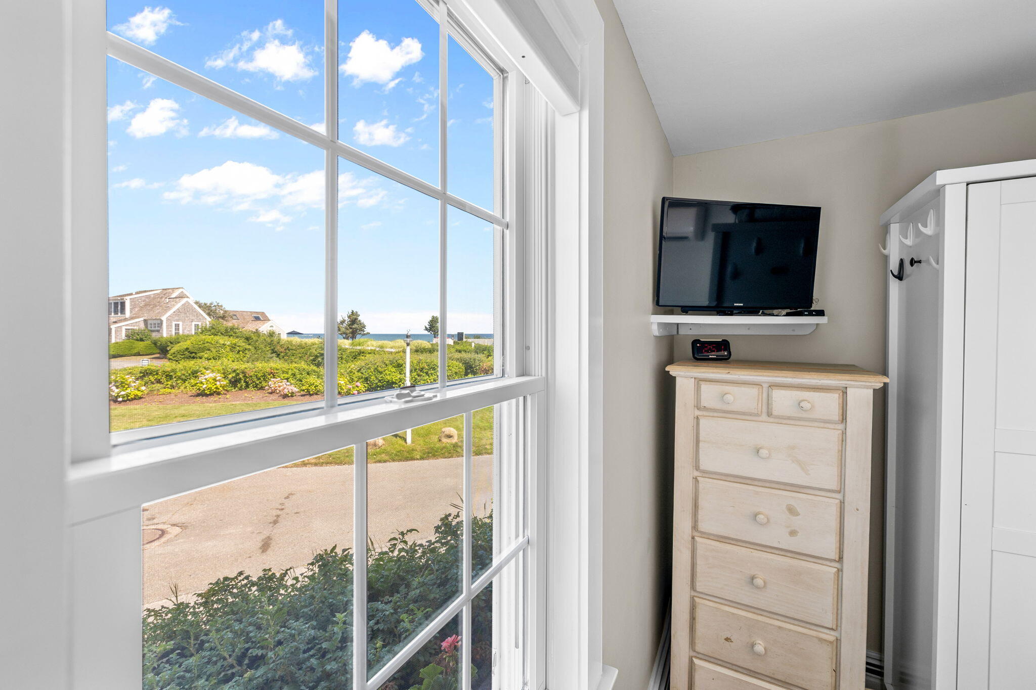 26 Vineyard View Lane Mashpee MA 02649