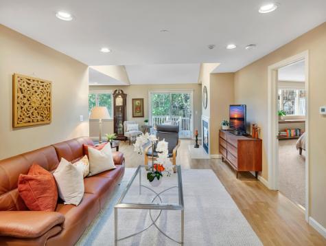 10 Kettle Lane Mashpee MA 02649