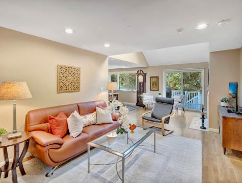 10 Kettle Lane Mashpee MA 02649