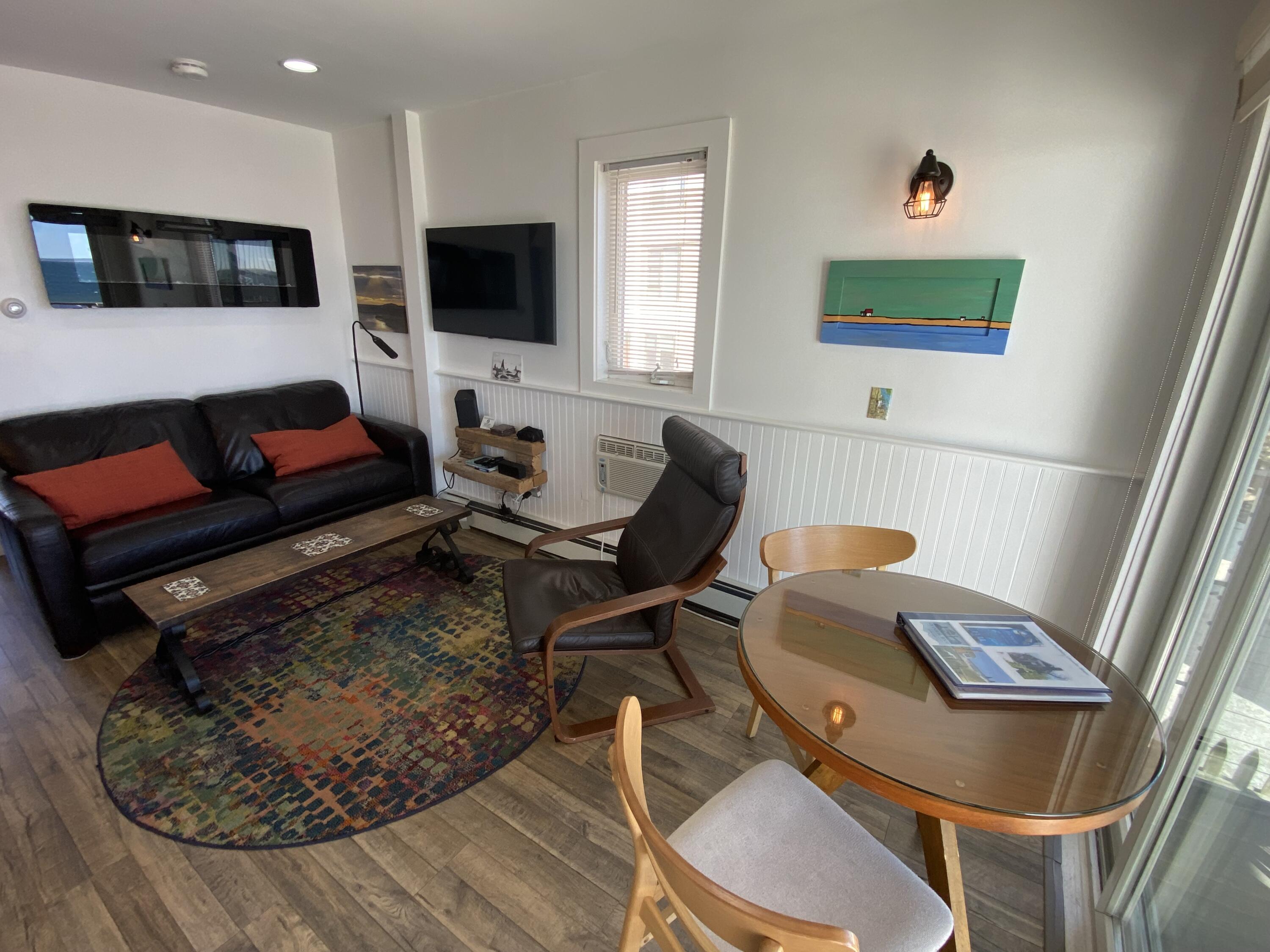 495 Commercial Street Provincetown MA 02657