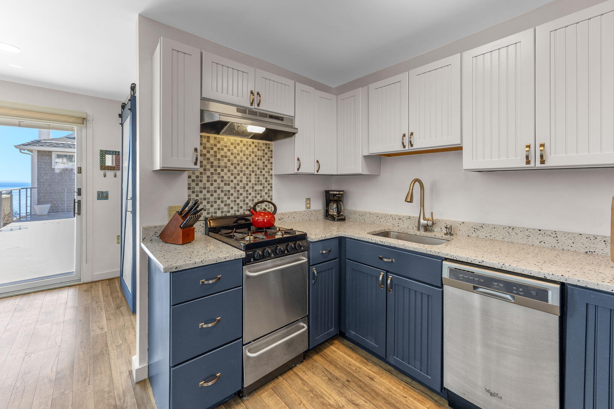 495 Commercial Street Provincetown MA 02657