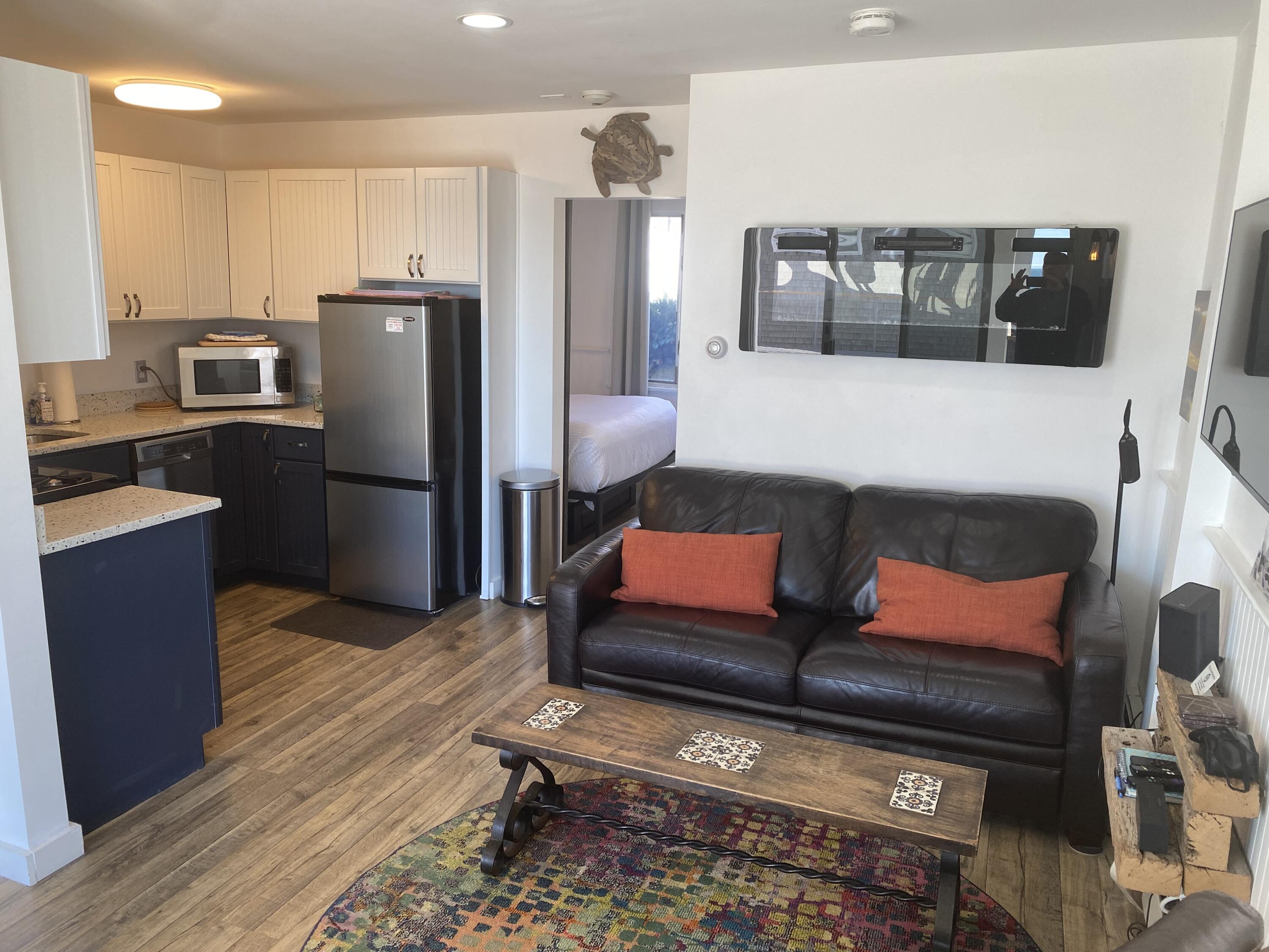 495 Commercial Street Provincetown MA 02657