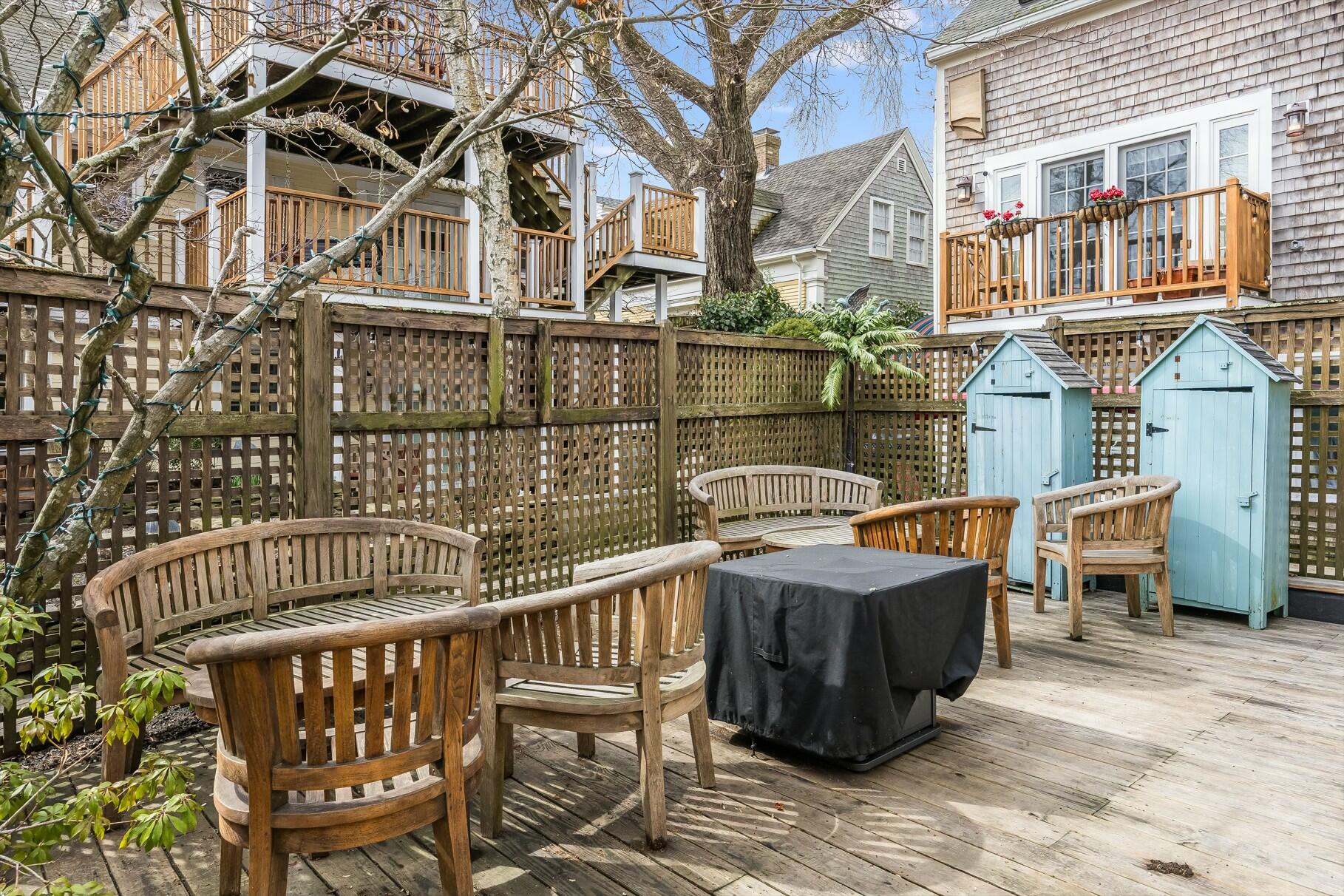 104 Bradford Street Provincetown MA 02657