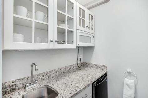 104 Bradford Street Provincetown MA 02657