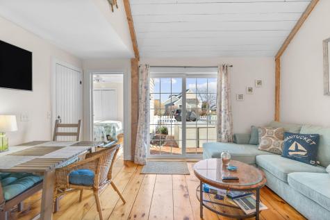 6 Hammock Pond Road Mashpee MA 02649