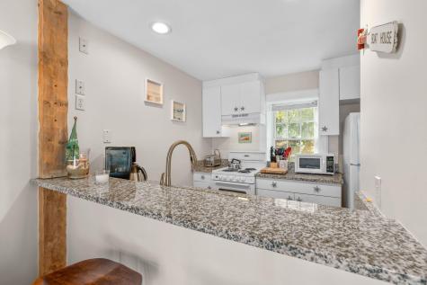 6 Hammock Pond Road Mashpee MA 02649