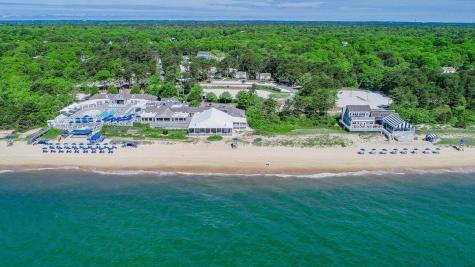 6 Hammock Pond Road Mashpee MA 02649