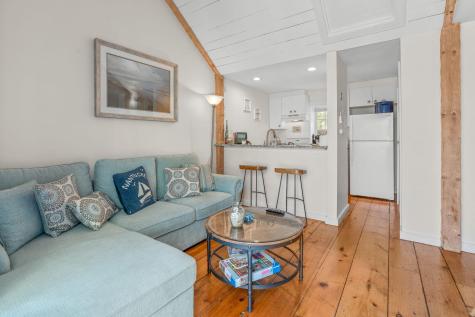 6 Hammock Pond Road Mashpee MA 02649