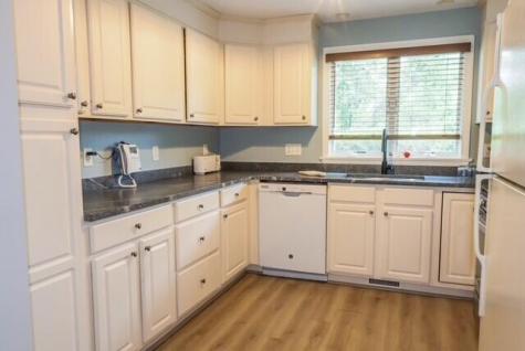 15 Classic Circle Mashpee MA 02649
