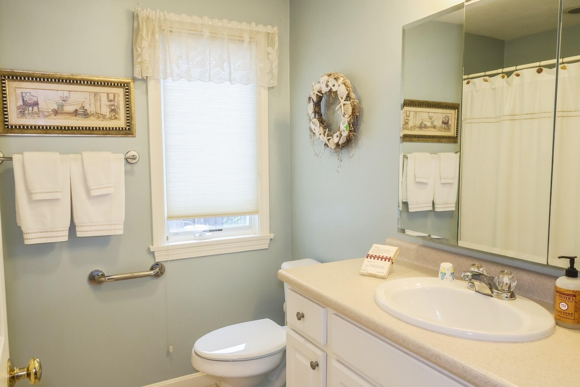 15 Classic Circle Mashpee MA 02649