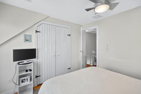 33 Landmark Avenue Mashpee MA 02649