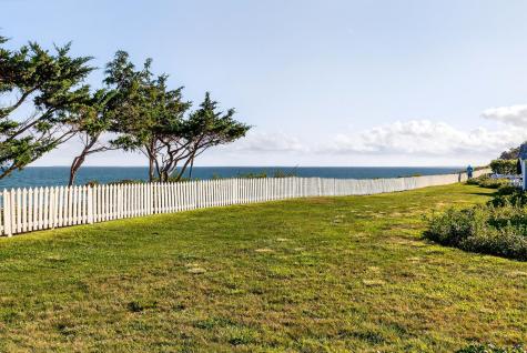 33 Landmark Avenue Mashpee MA 02649