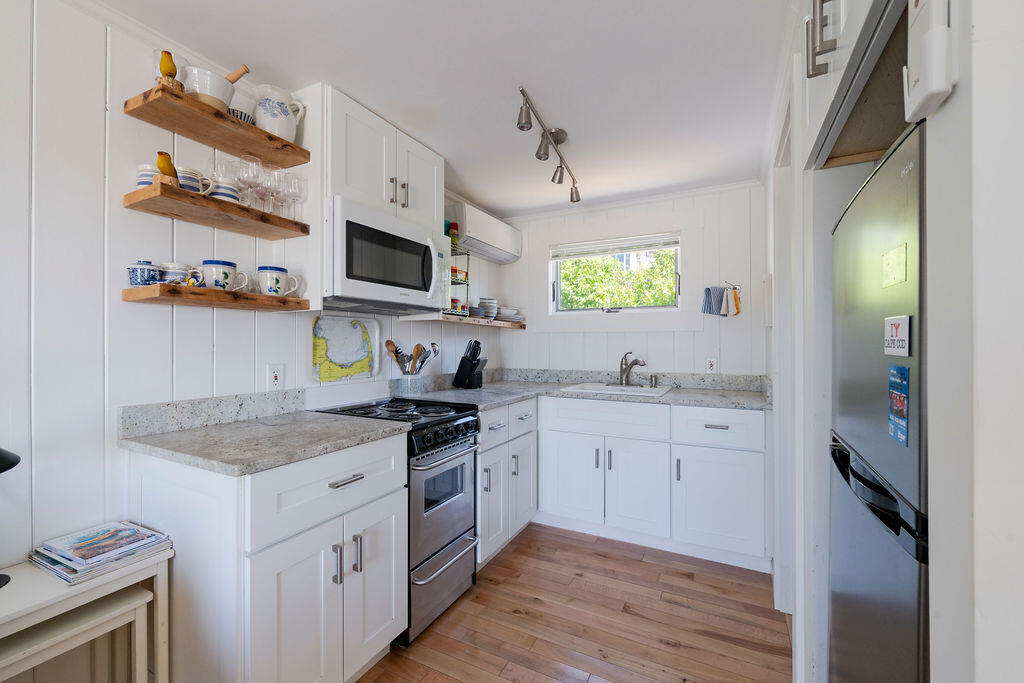 168 Shore Road Truro MA 02666