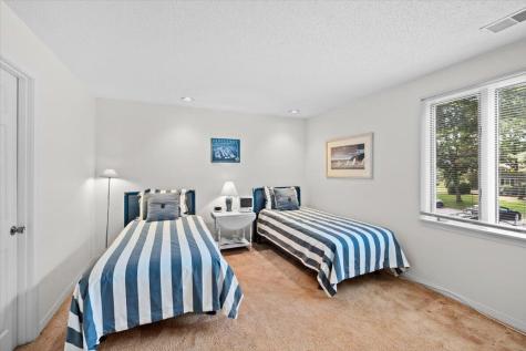 190 Bayfront Way Teaticket MA 02536