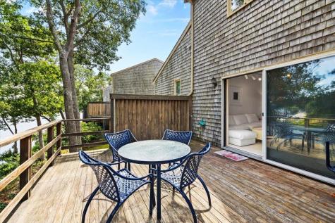 190 Bayfront Way Teaticket MA 02536