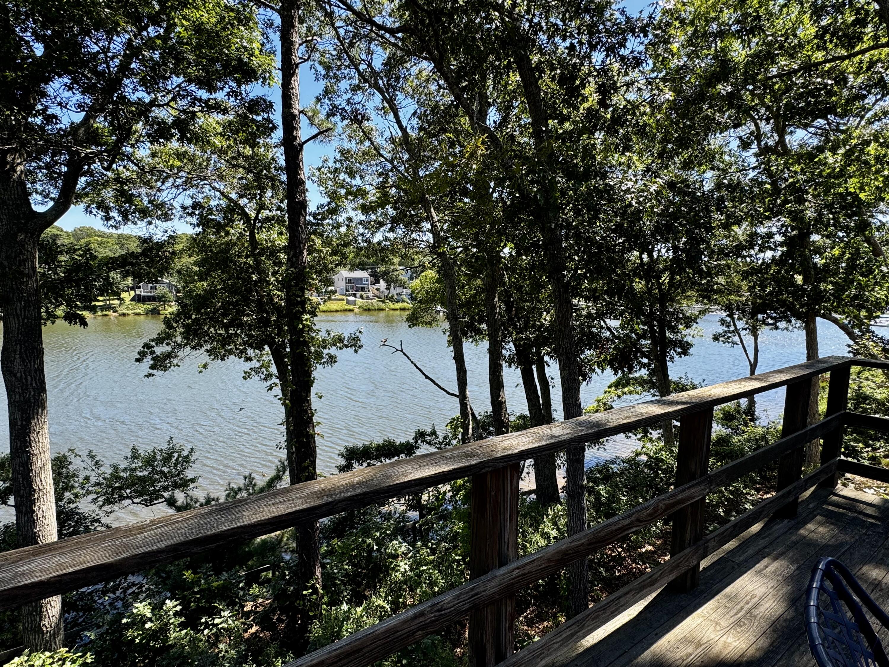 190 Bayfront Way Teaticket MA 02536
