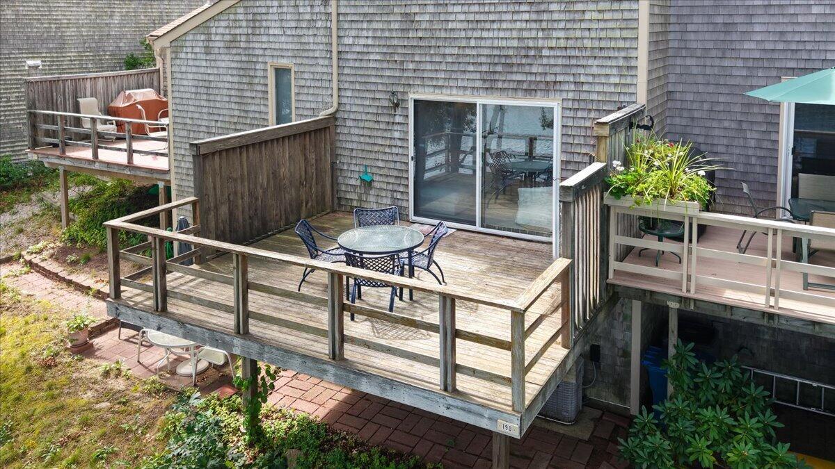 190 Bayfront Way Teaticket MA 02536