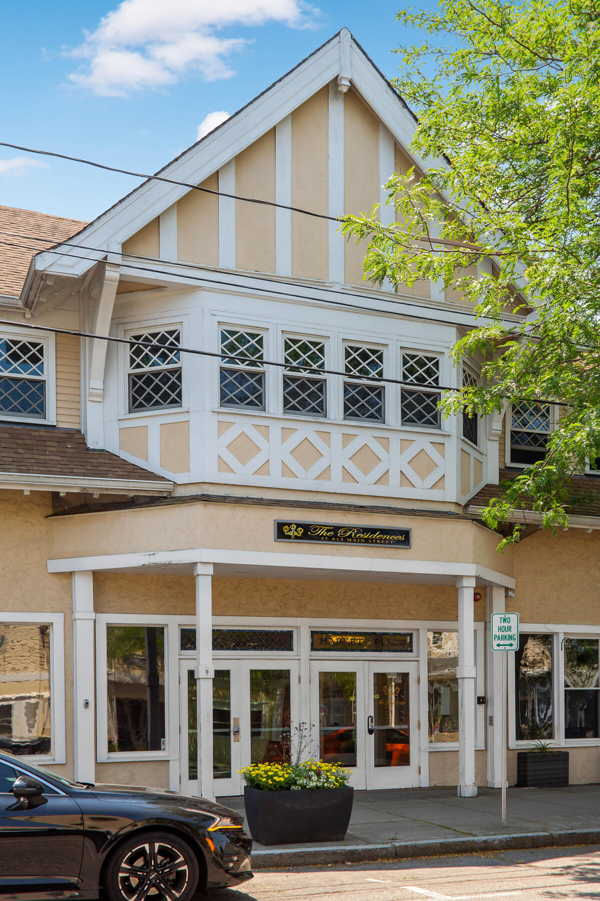 615 Main Street Hyannis MA 02601