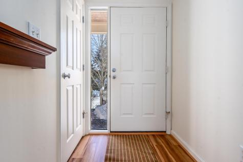 8 Oak Glen Yarmouth MA 02675