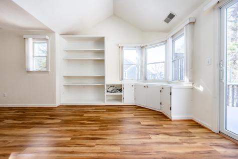 8 Oak Glen Yarmouth MA 02675