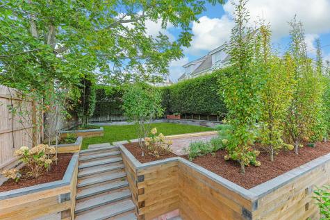 404 Commercial Street Provincetown MA 02657