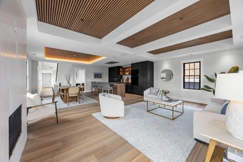 404 Commercial Street Provincetown MA 02657