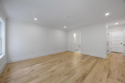 213 N Falmouth Highway Falmouth MA 02556