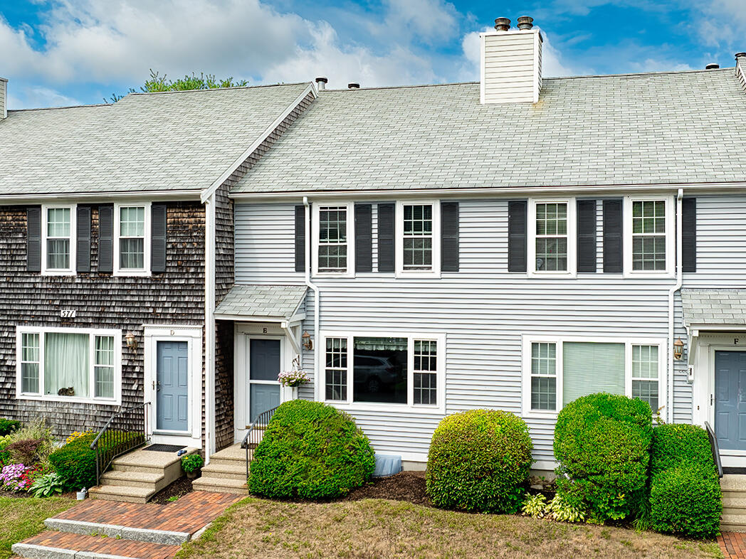 571 Carriage Shop Road Falmouth MA 02536