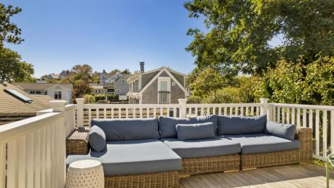 12 Cottage Street Provincetown MA 02657