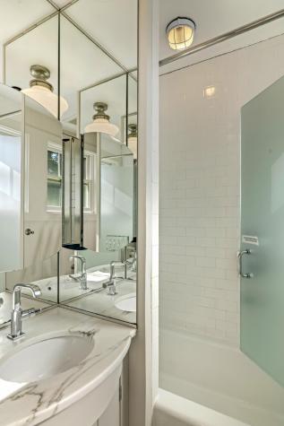 12 Cottage Street Provincetown MA 02657