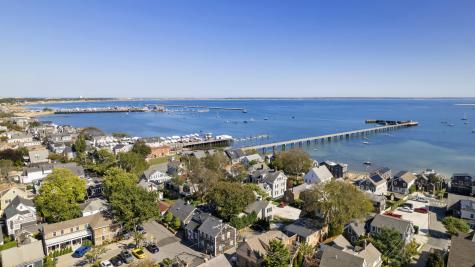 12 Cottage Street Provincetown MA 02657