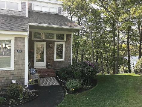 11 Riverview Avenue Mashpee MA 02649