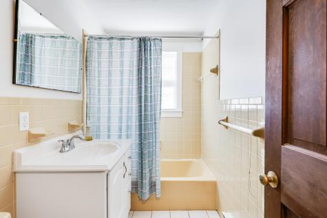 945 Commercial Street Provincetown MA 02657