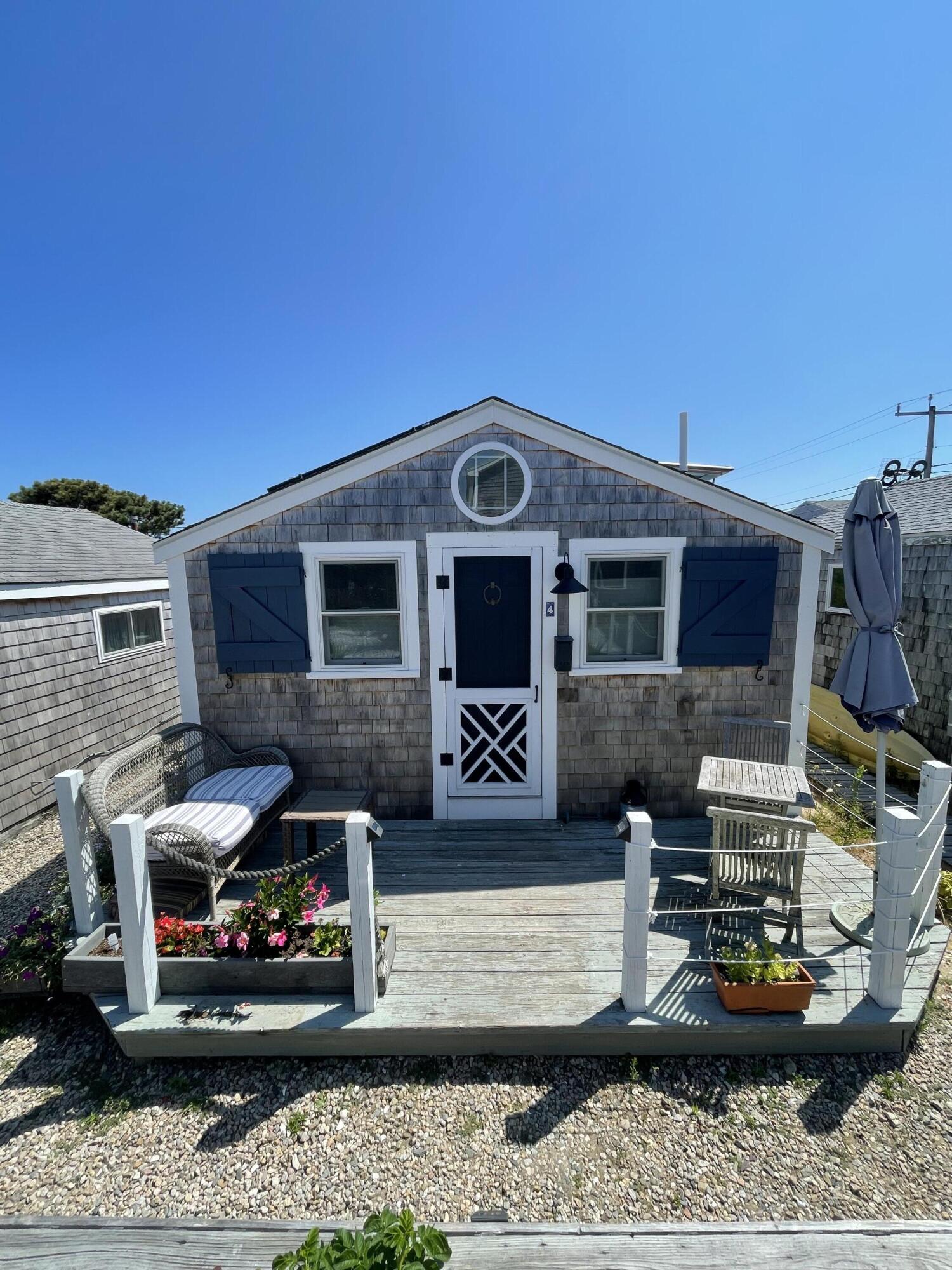 21 Dewey Avenue Provincetown MA 02657