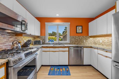 11 Juniper Circle Brewster MA 02631