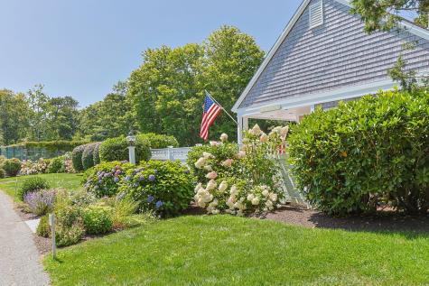 11 Juniper Circle Brewster MA 02631