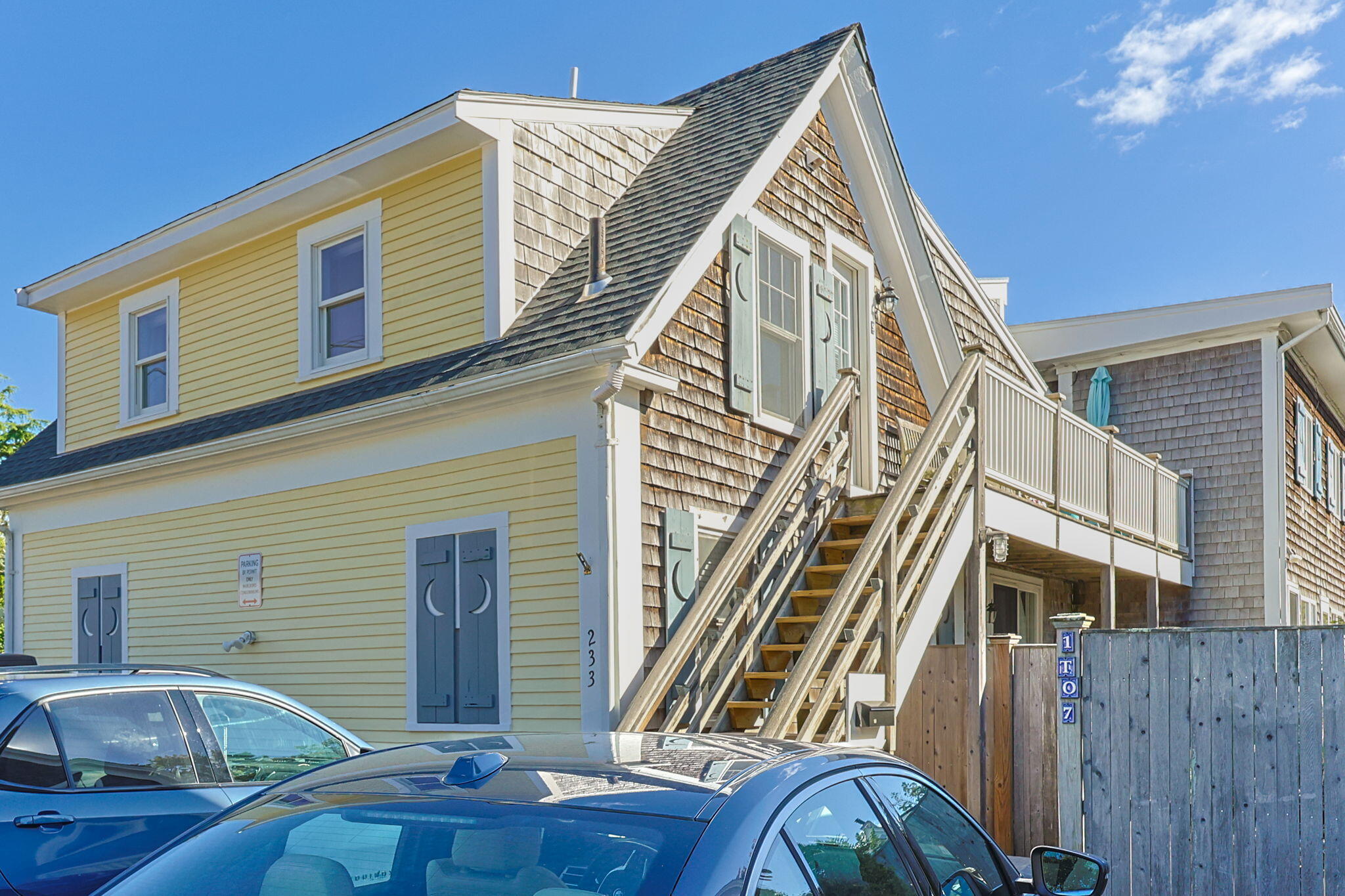 233 Bradford Street Provincetown MA 02657