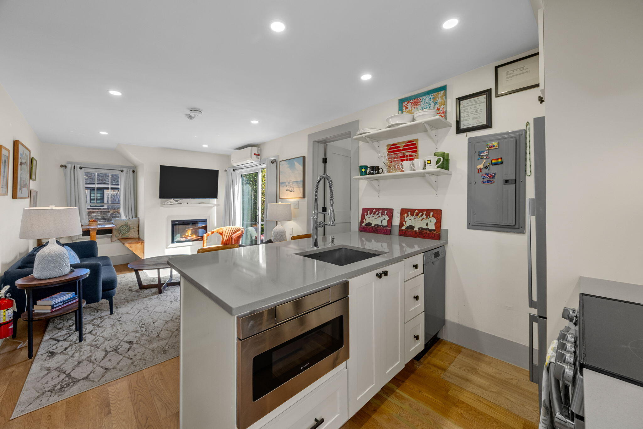 233 Bradford Street Provincetown MA 02657