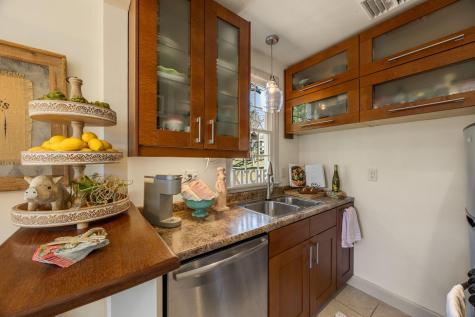328 Boxberry Hill Road Falmouth MA 02536