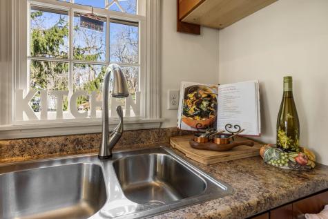 328 Boxberry Hill Road Falmouth MA 02536
