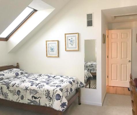 32 Oak Glen Village Yarmouth MA 02675