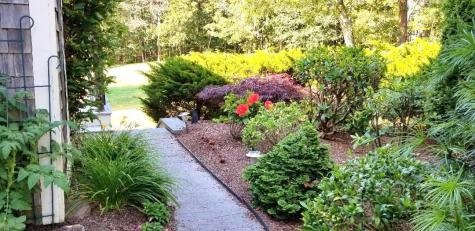 32 Oak Glen Village Yarmouth MA 02675