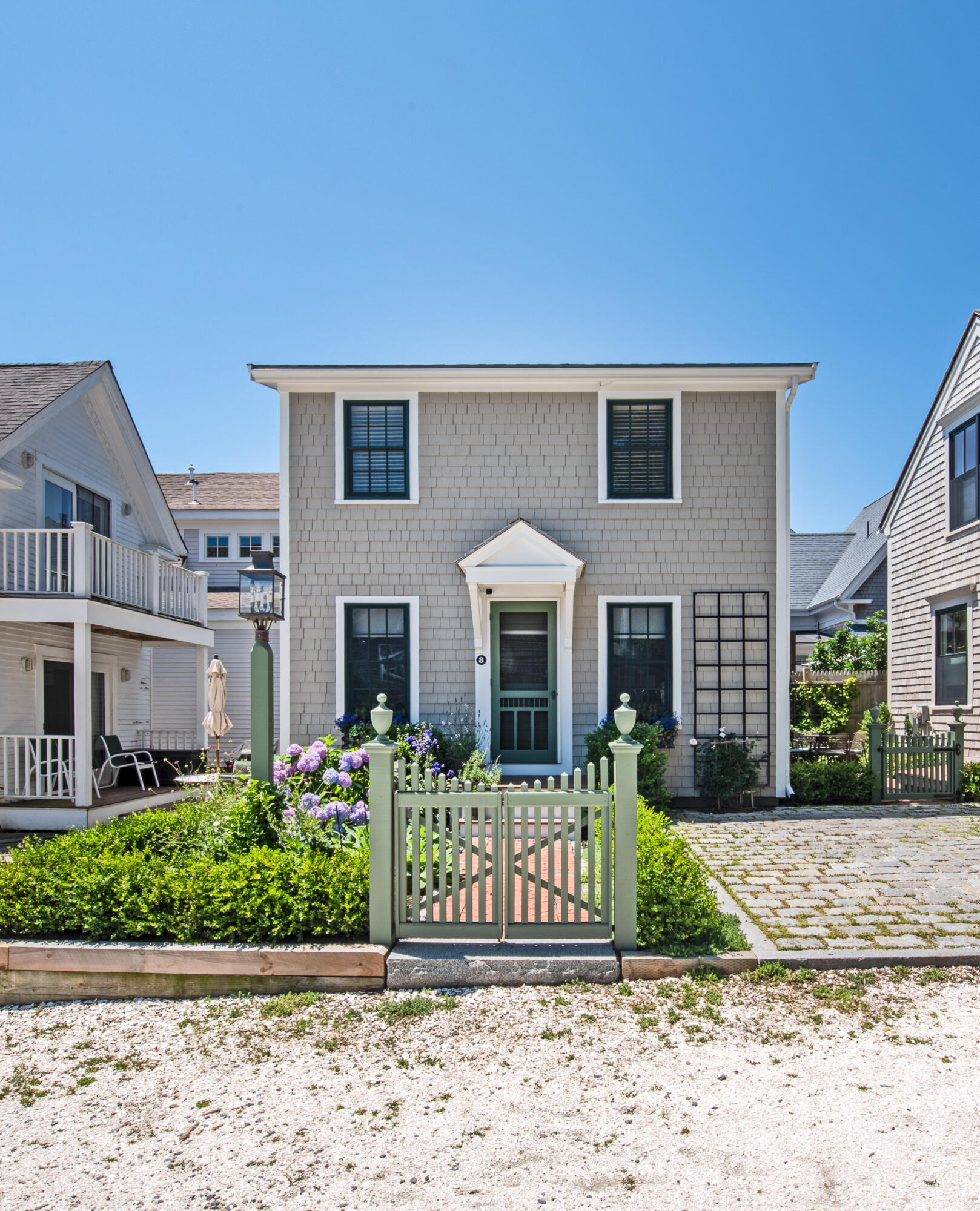 8 Youngs Court Provincetown MA 02657
