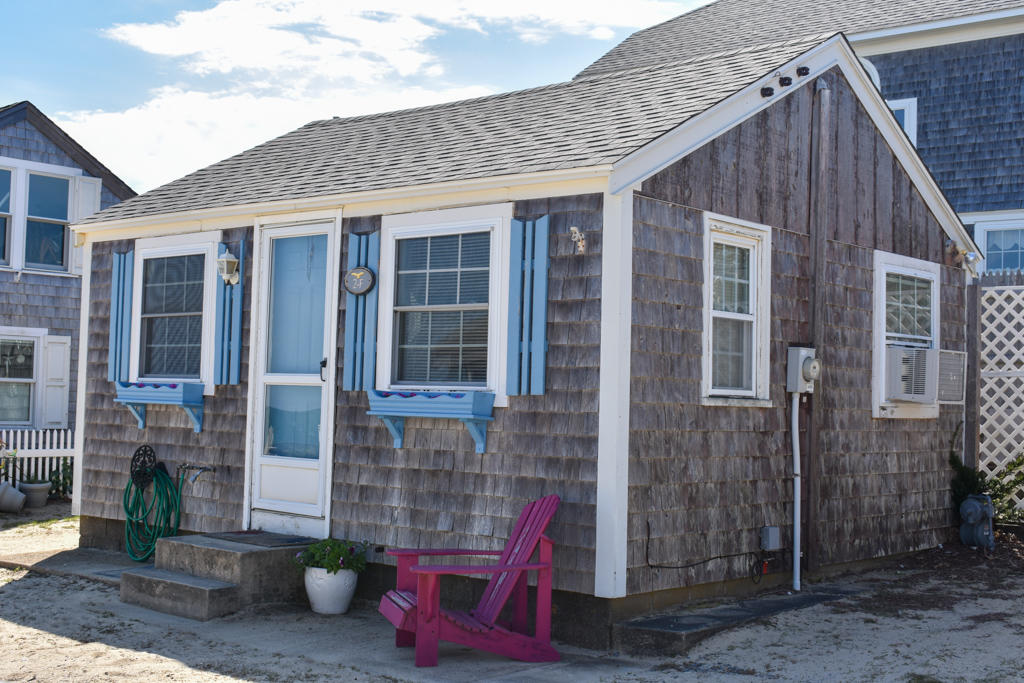2 Beach Hills Road Dennis Port MA 02639