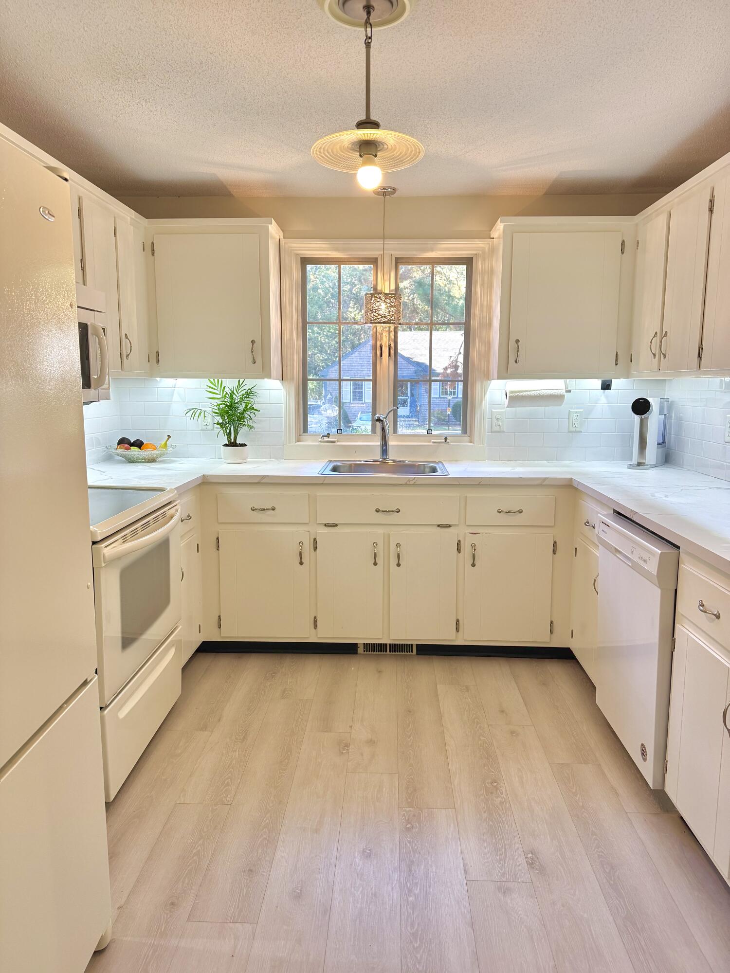 22 Warren Road Yarmouth Port MA 02675