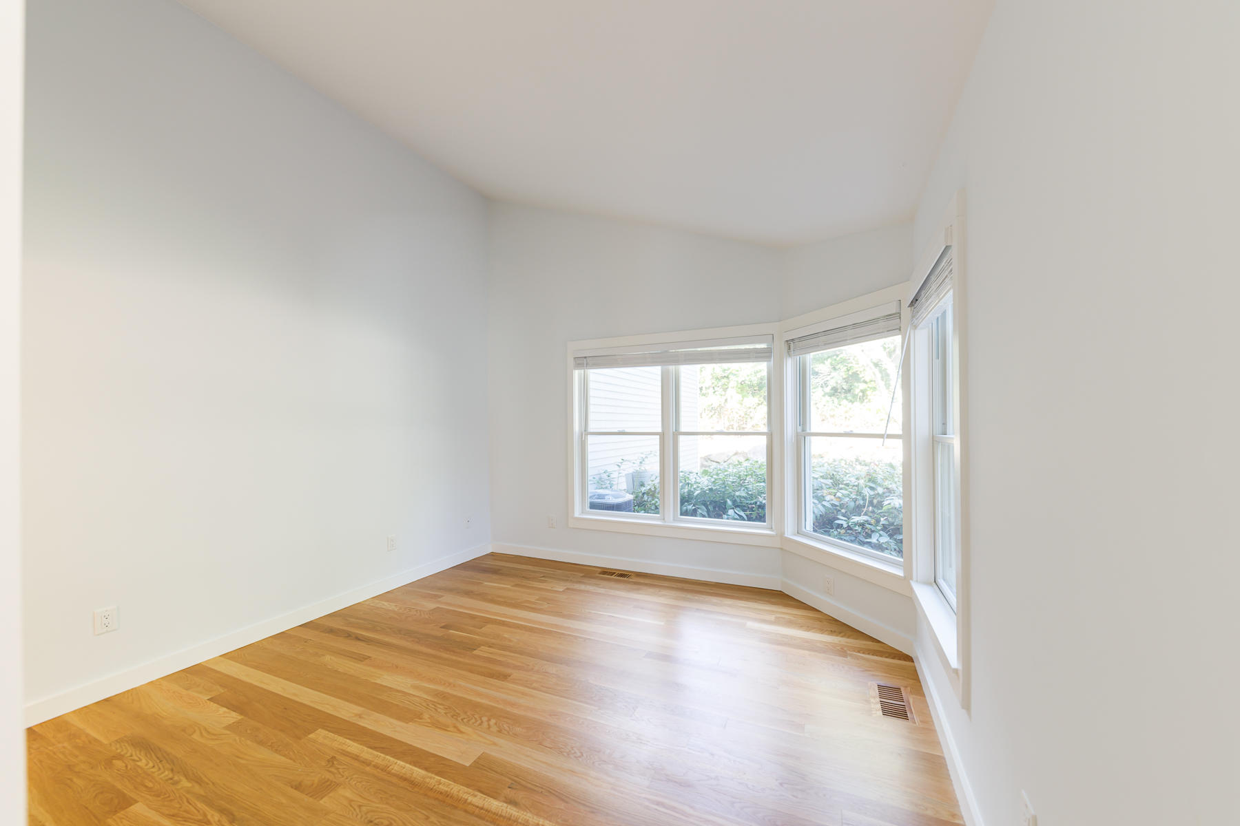 5 Sand Dunes Court Mashpee MA 02649